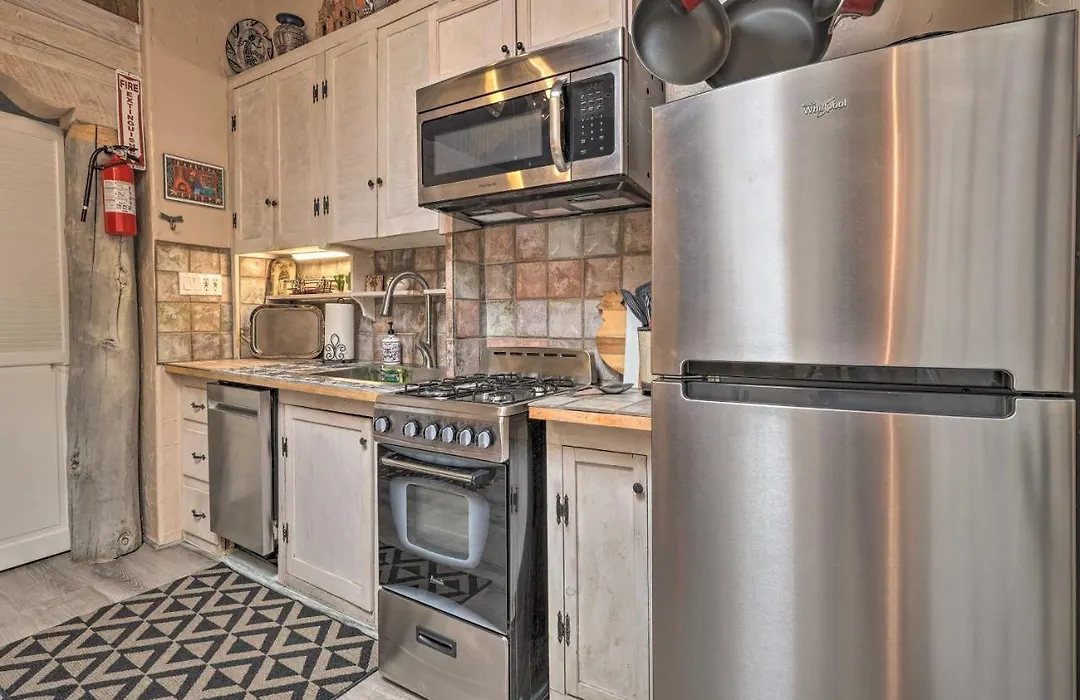Authentic Adobe Abode < 1 Mile To Sante Fe Plaza!-1