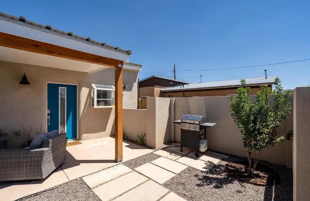 Crescent Moon Casita-1