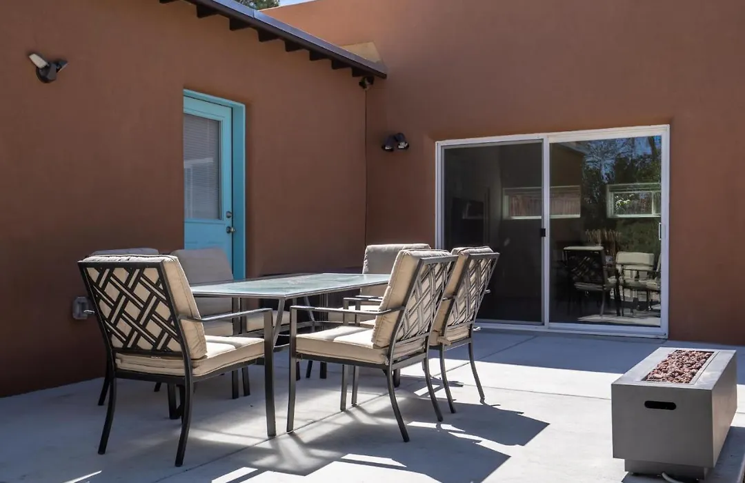 Casa Buena, 3 Brs, Wifi, Fireplace, Near Santa Fe Plaza, Sleeps 6-1