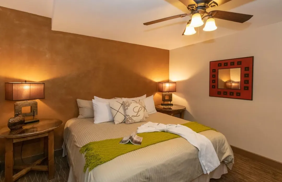 Luxx Boutique Hotel-1