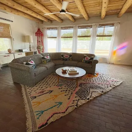 Spacious, Stylish “Niji Suite” @ La Dea-2