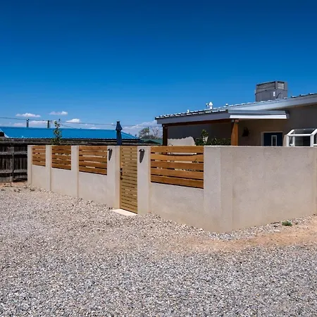Crescent Moon Casita-2