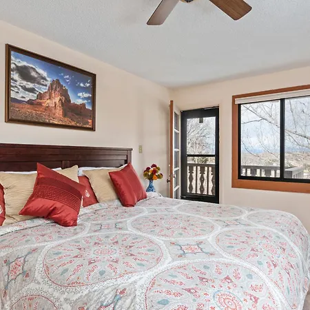 Fort Marcy Suites By All Seasons Resort Lodging-3