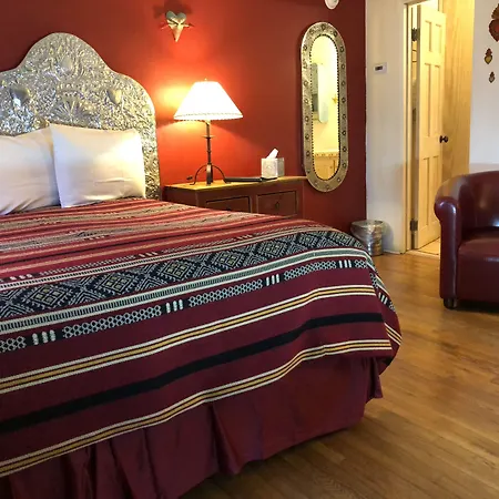 Casa Cuma Bed & Breakfast-3